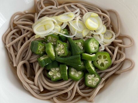 オクラの冷たい蕎麦